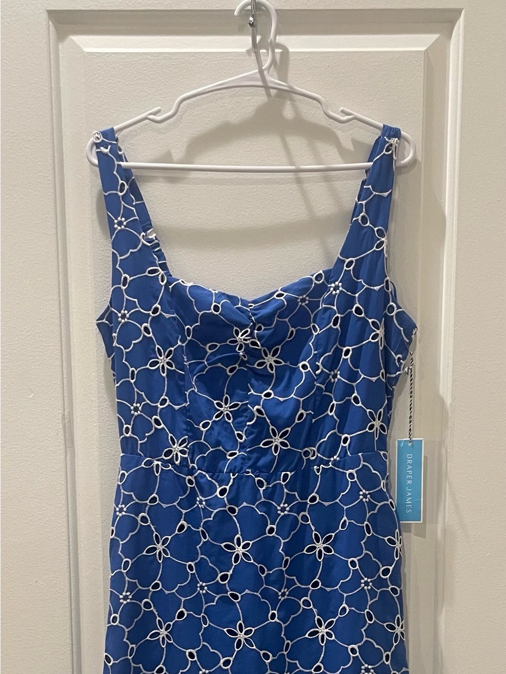 NEW…Draper James Embroidered Midi Dress - Picture 4 of 4
